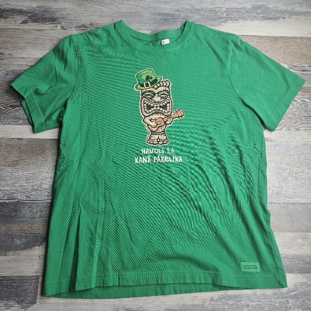 St. Patrick's Day Life Is Good Men's Medium Crusher Tee Tiki Tropical